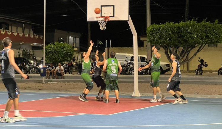 Times Bicão e Wendell são os finalistas do 1º Campeonato de Basquete