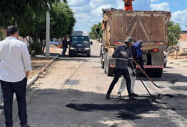 Administração do BTN, em parceria com Seinfra inicia recapeamento asfáltico das vias públicas