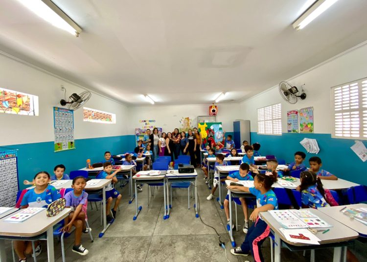 WhatsApp Image 20240614 at 143954 Prefeitura de Paulo Afonso Seduc promove 1º Encontro Formativo Inglês nos anos iniciais na Escola Casa da Criança 5