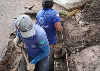 Seinfra realiza manutenção nas caixas de esgoto do Siriema III e nos bueiros do município