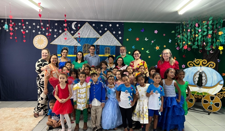 1ª Feira de Linguagem da Escola Manoel Nascimento Neto celebra a literatura brasileira e mundial com apresentações e atividades interativas