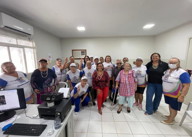 CRAS BTN III realiza palestra sobre Cultura da Paz para Grupo da Terceira Idade