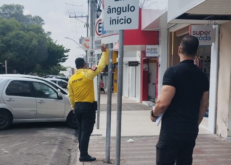 c80dd8e15d764c4893f2a140751308cf Prefeitura de Paulo Afonso Prefeitura Realiza Análise Técnica para Melhorar Estacionamentos e Sinalização de Trânsito