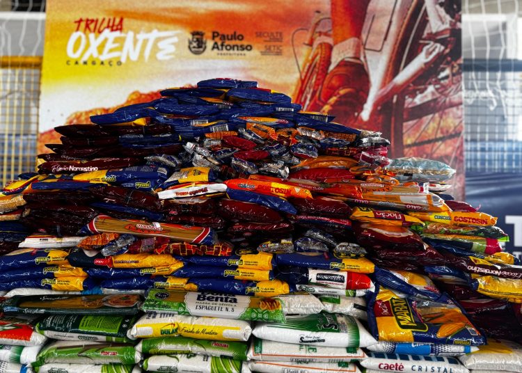 Mais de uma tonelada de solidariedade para alimentar a esperança de muitas famílias!