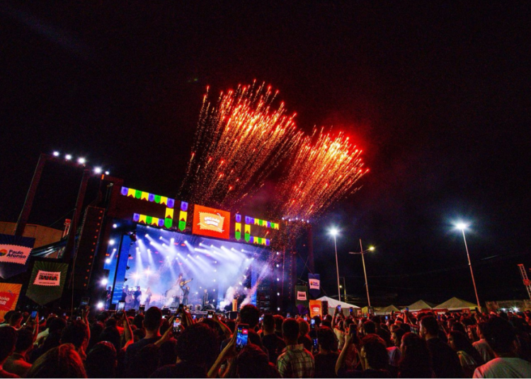 capa arraiá centro Prefeitura de Paulo Afonso Arraiá no centro de Paulo Afonso fortalece tradição e reúne multidões em três noites de festa