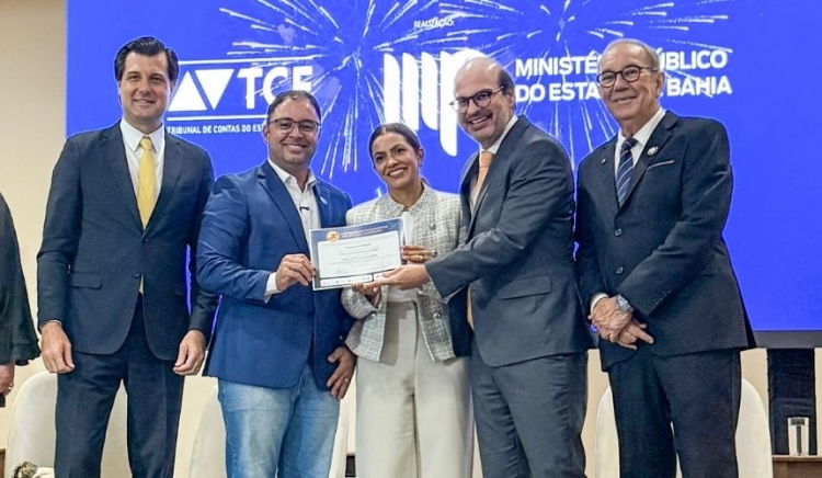 Paulo Afonso recebe o Selo de Transparência do TCM pelos Festejos Juninos de 2026