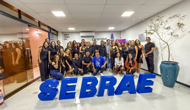 Prefeitura certifica 37 alunos em curso de Libras e fortalece inclusão no comércio e nos serviços públicos de Paulo Afonso