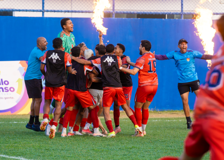 Seleção de Paulo Afonso vence de virada por 3 a 1 equipe de Glória e avança no intermunicipal baiano